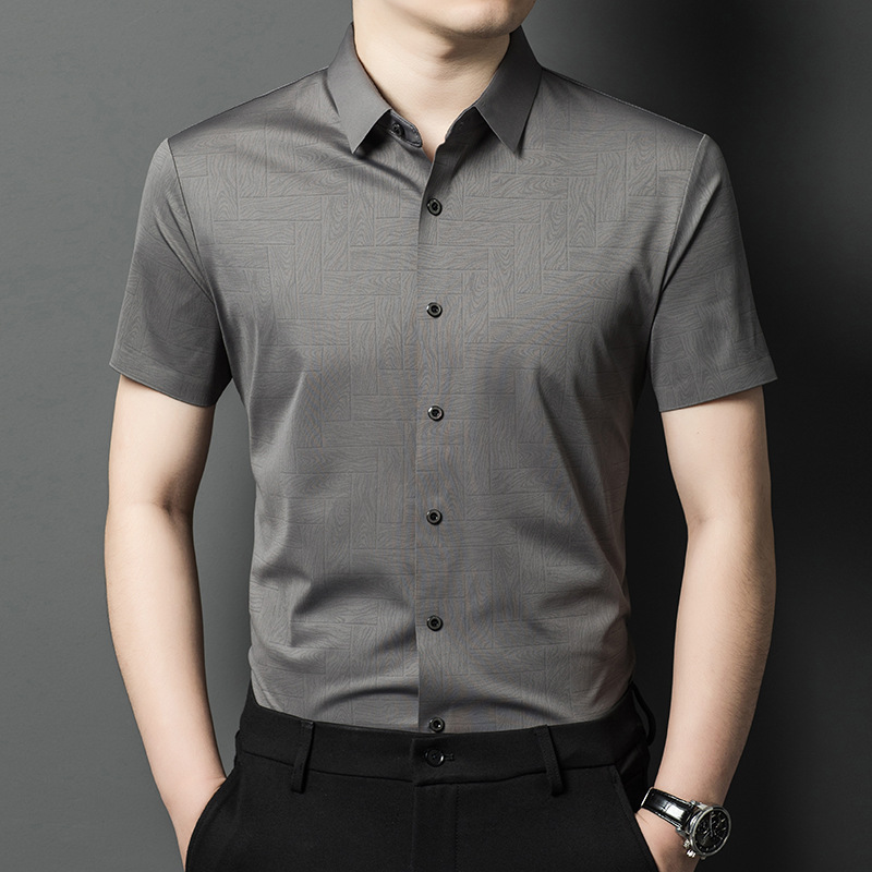 Short-Sleeved Shirt for Men 2024 Summer New Style Seamless and Iron-Free Middle-Aged Dad Business Casual Pure Color Single-Breasted Shirt