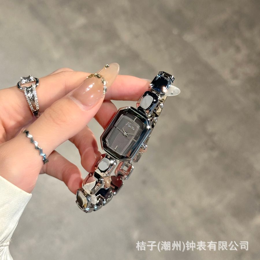 Scottie詩高迪9610h小方糖軽豪華女性サラリーマンビジネスファッション角型石英腕時計