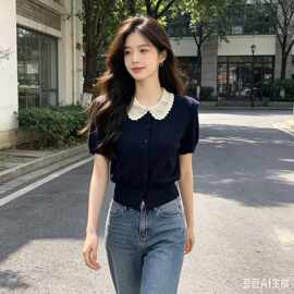 同款夏季新款藏青撞色勾花镂空翻领拼接短袖针织短袖上衣