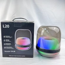 L30蓝牙音箱LED灯插卡创意礼品低音炮智能玻璃4S72