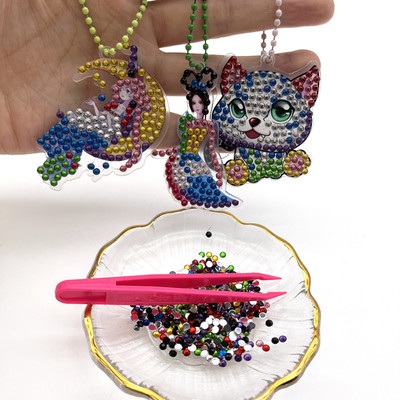 跨境3D卡通钻石画钥匙扣挂件水晶彩钻DIY点钻儿童饰品玩具批发