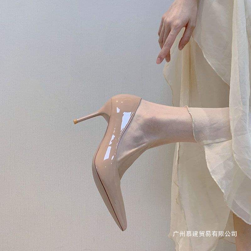 漆皮尖头裸色高跟鞋女气质名媛2025年新款职业黑色细跟不累脚单鞋|undefined