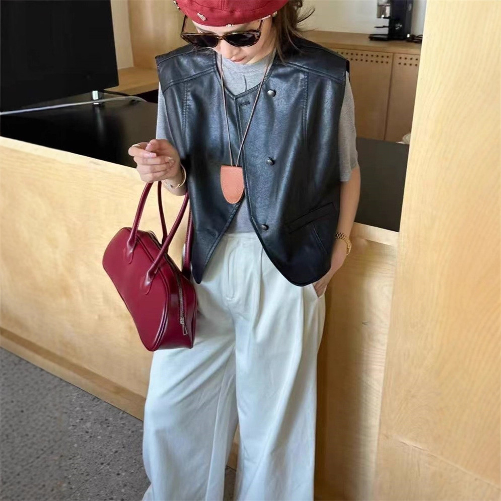 Black European-Style Irregular Leather Vest, New Autumn Short Sleeveless Casual Leather Jacket