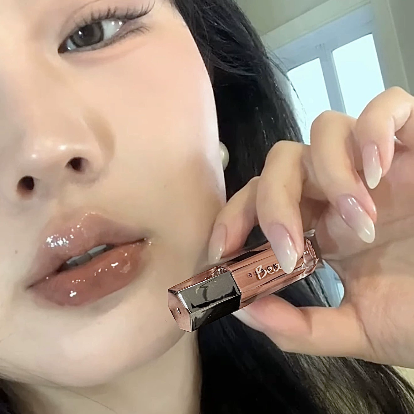 Блеск для губ glass balm, зеркальный эффект, увлажняющий 2,5 г — 6 оттенков (глянцевое покрытие)