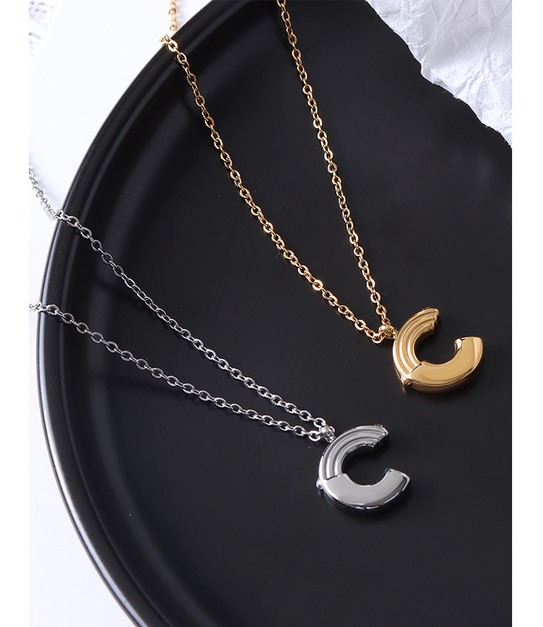 Wholesale Jewelry C-shaped Pendant Titanium Steel Necklace Nihaojewelry display picture 7