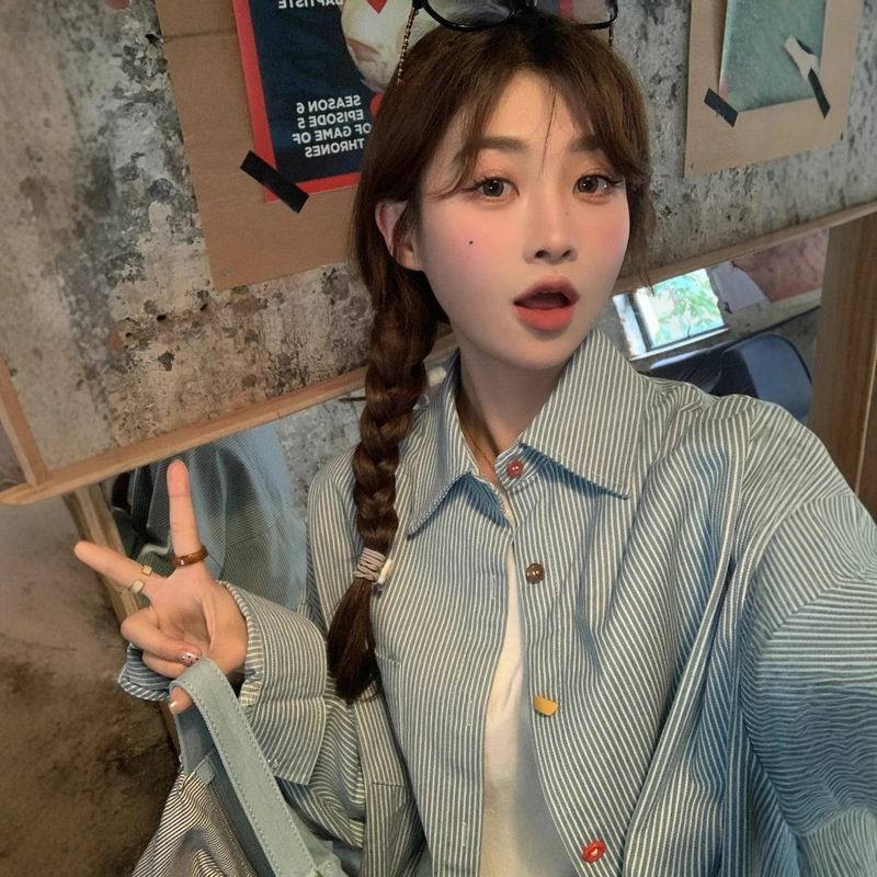 韩系彩色纽扣条纹衬衫女春秋设计感洋气小众开春爆款长袖衬衣外套|undefined