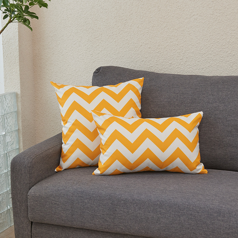 진한 노란색 물결 모양 패턴