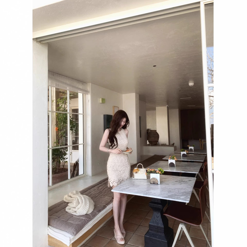Sya Xi Xiaoxi French-Style Gentle Dress for Women, Spring Dress with Hollow Lace, Sleeveless Inner Short Dress