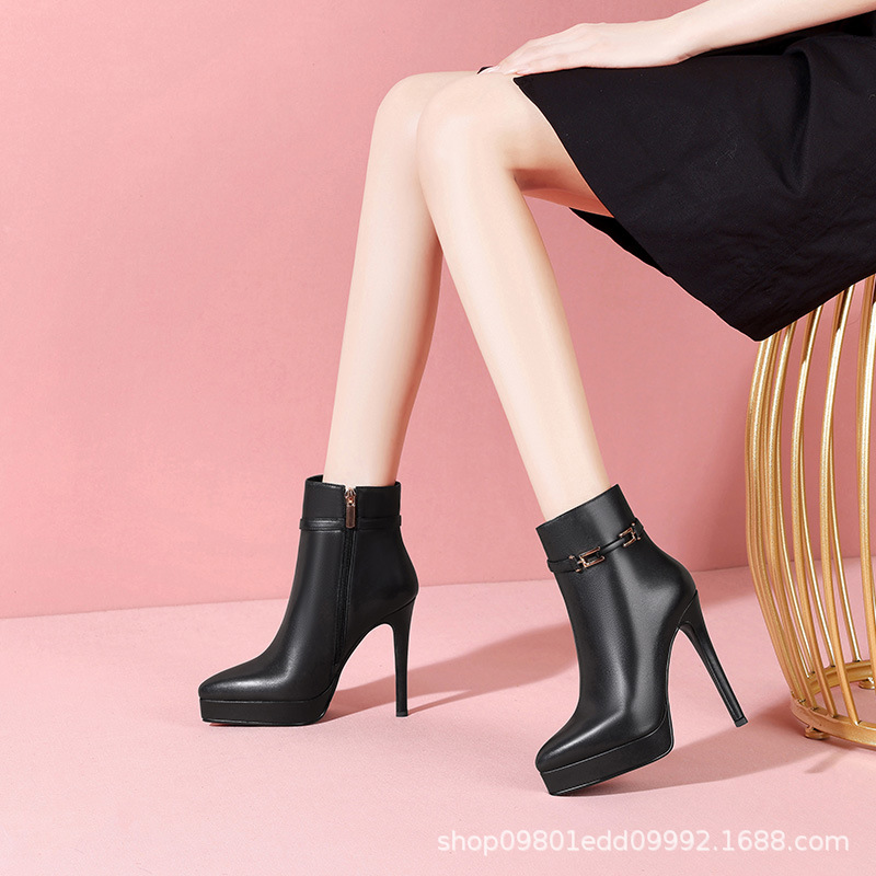 Đen 12 cm (da lợn lớp đầu tiên)