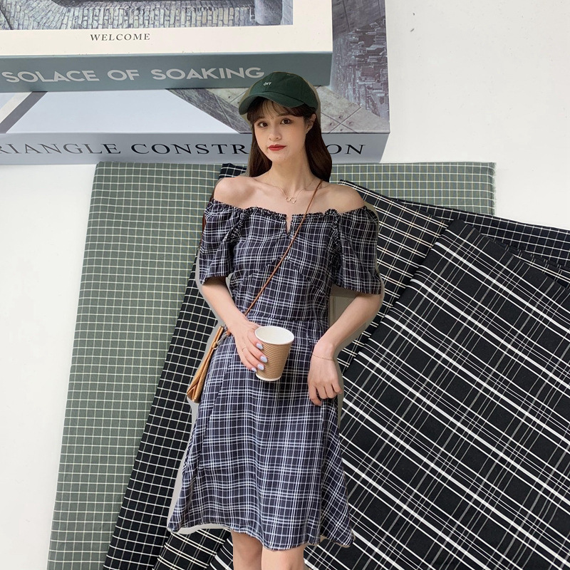 色织平纹75D仿记忆格子布 夹克派克羽绒服外套朝阳格子布 现货