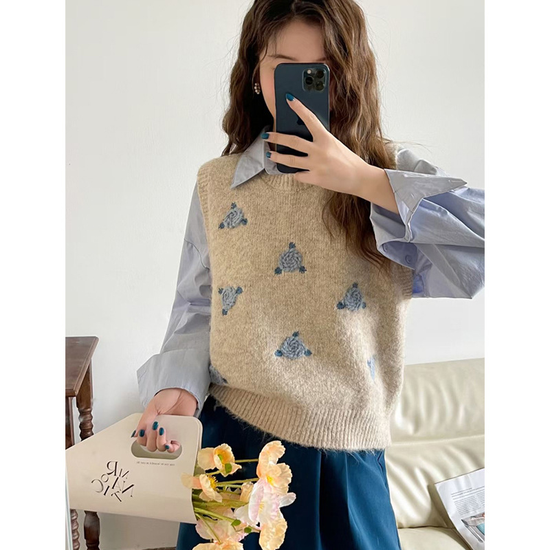 Suéter de bordado de flores retro chaleco de mujer chaqueta suelta primavera y otoño con camisa doblada para usar chaleco de punto suave glutinoso chaqueta