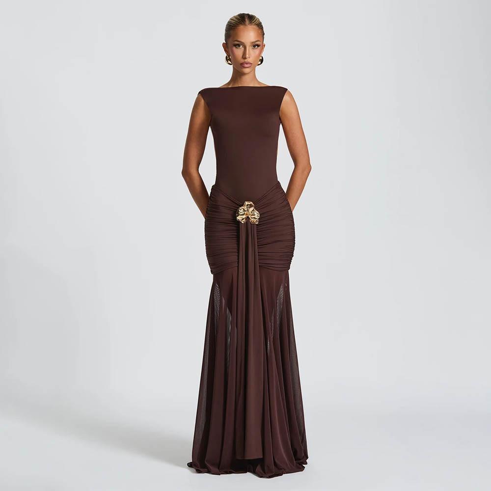 Fronteriza Europa y América primavera y verano nuevo estilo de moda sin mangas de espalda plegado empalme sexy vestido de banda de cadera