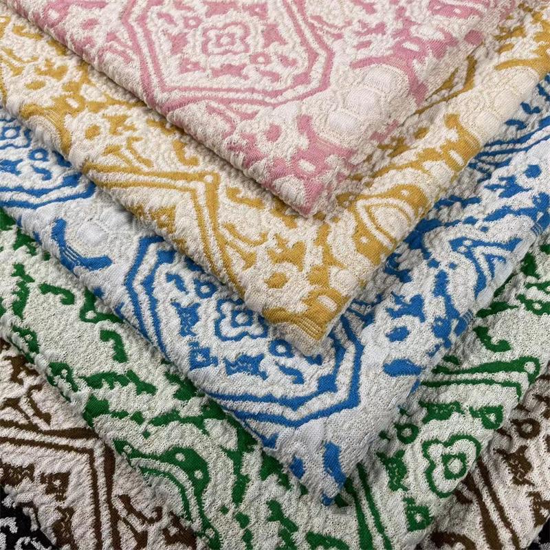 2022年爆款提花针织面料 童装女装手套家居鞋材布料 时尚粗纺