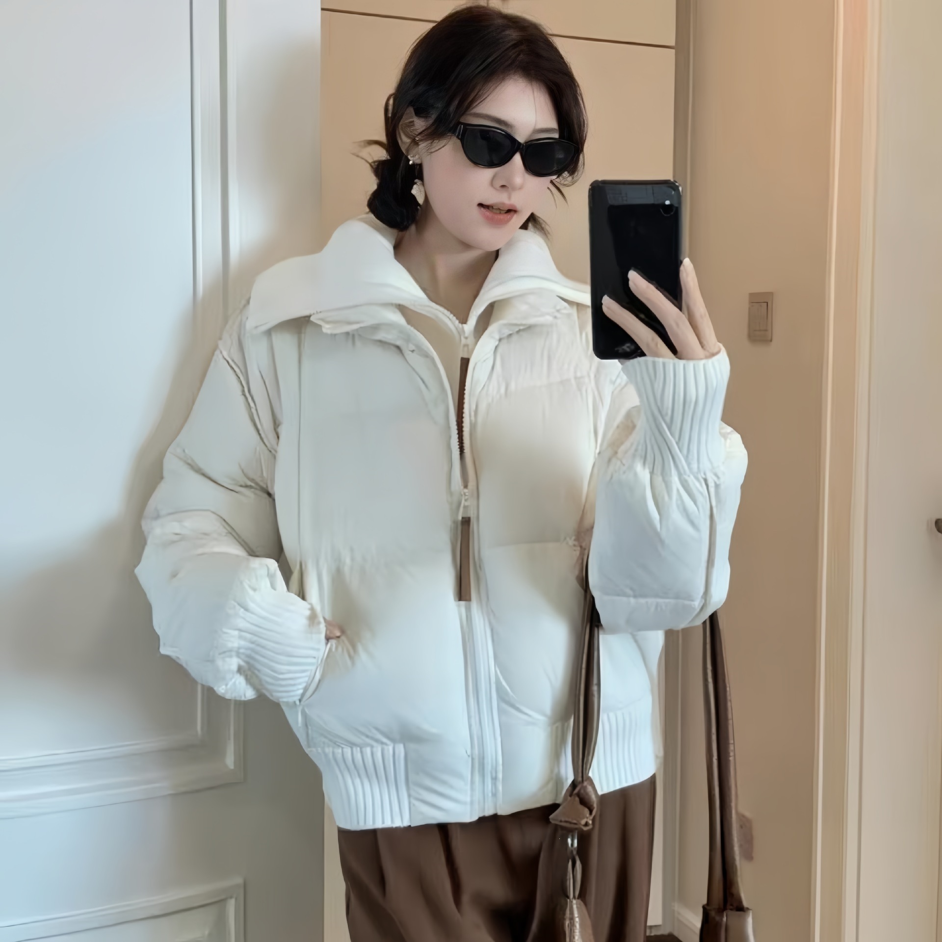 蒙口羽绒服女秋冬季大翻领羊毛拼接时尚百搭户外修身加厚保暖外套