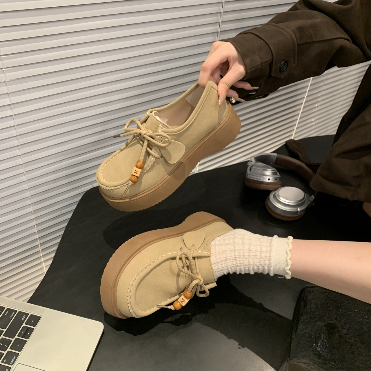 2026 primavera y verano de nuevo estilo cuentas trenzadas retro nicho universal Lefour zapatos Bocken