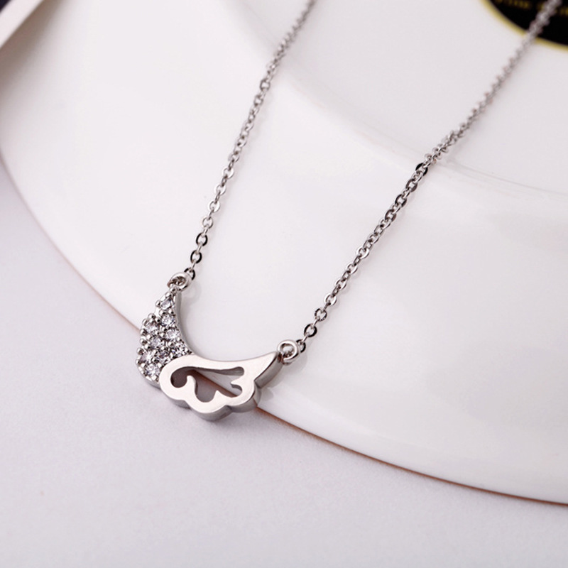 Creative Harajuku Style Hollow Necklace Shiny Diamond-encrusted Goddess Temperament Necklace Girlfriends Same Style Gift Sweater Chain Fashion display picture 7