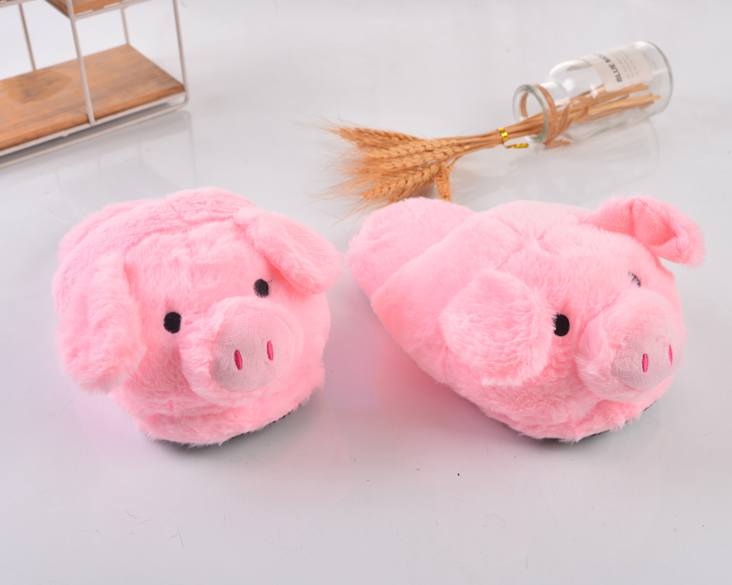 Pantofole leggere e traspiranti da donna, morbide, aperte, per la camera da letto, estive e invernali, in peluche_voghion.com