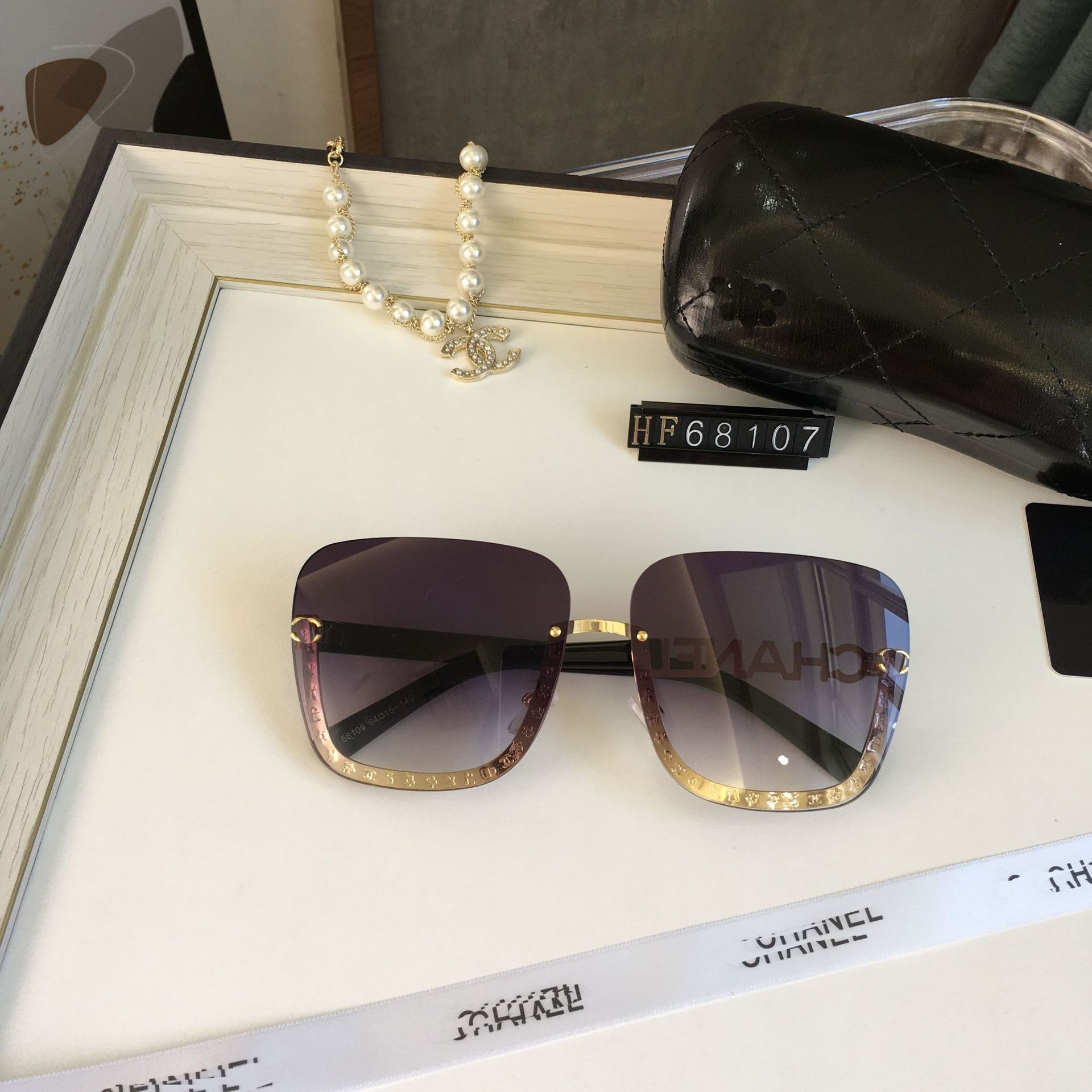 2021 New Sunglasses Women Fashion Trimmi...