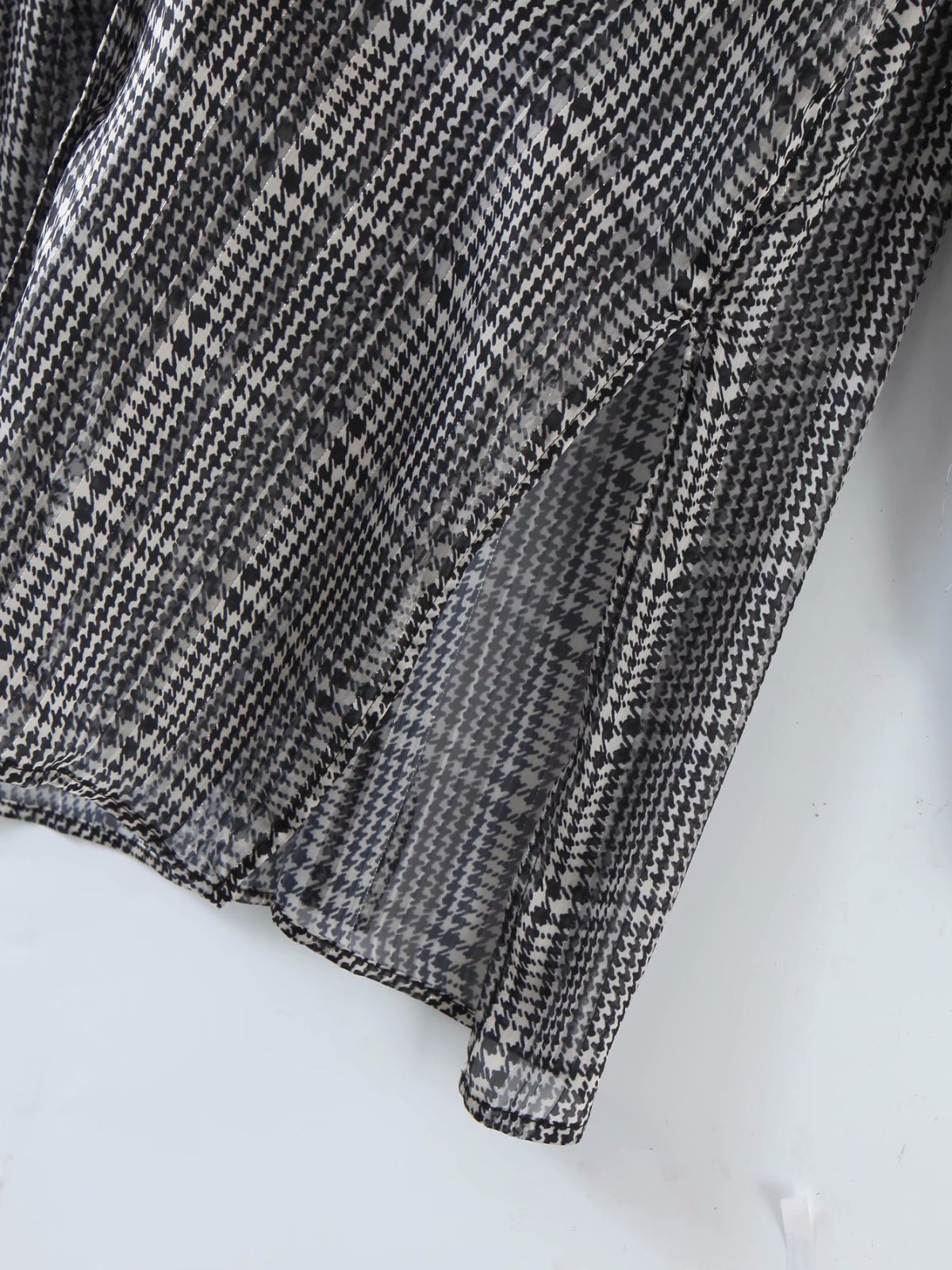 houndstooth long loose shirt jacket  NSAM39589