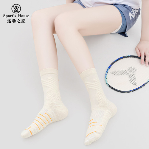 Sport's House women's mid-calf breathable non-slip badminton socks towel bottom sweat-absorbent and deodorant sports socks