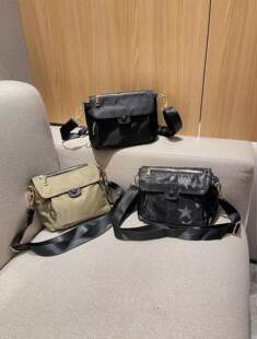 Nylon waterproof shoulder bag, universal one-shoulder bag, oxford cloth