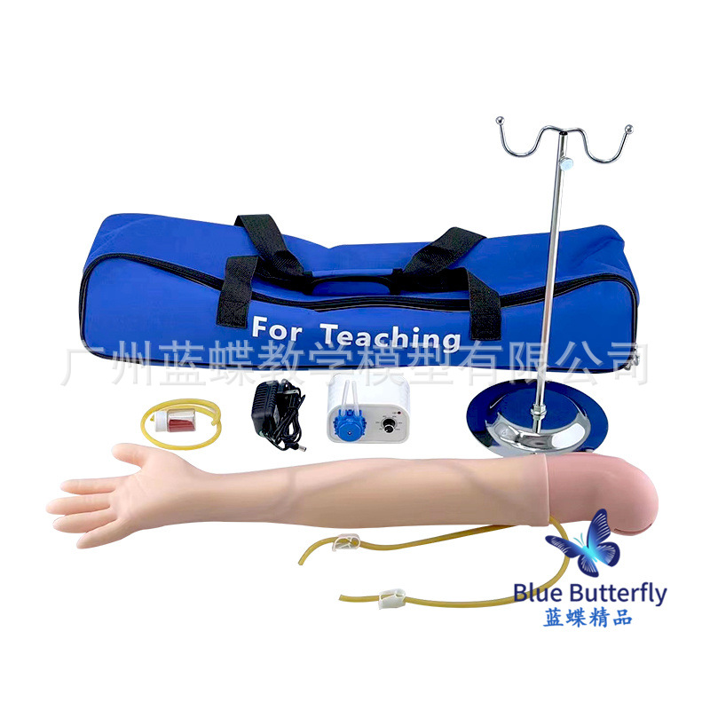 ������������Һ����ע��ѵ���ֱ�ģ�ͻ�ʿ��ϰ����������Ѫģ��