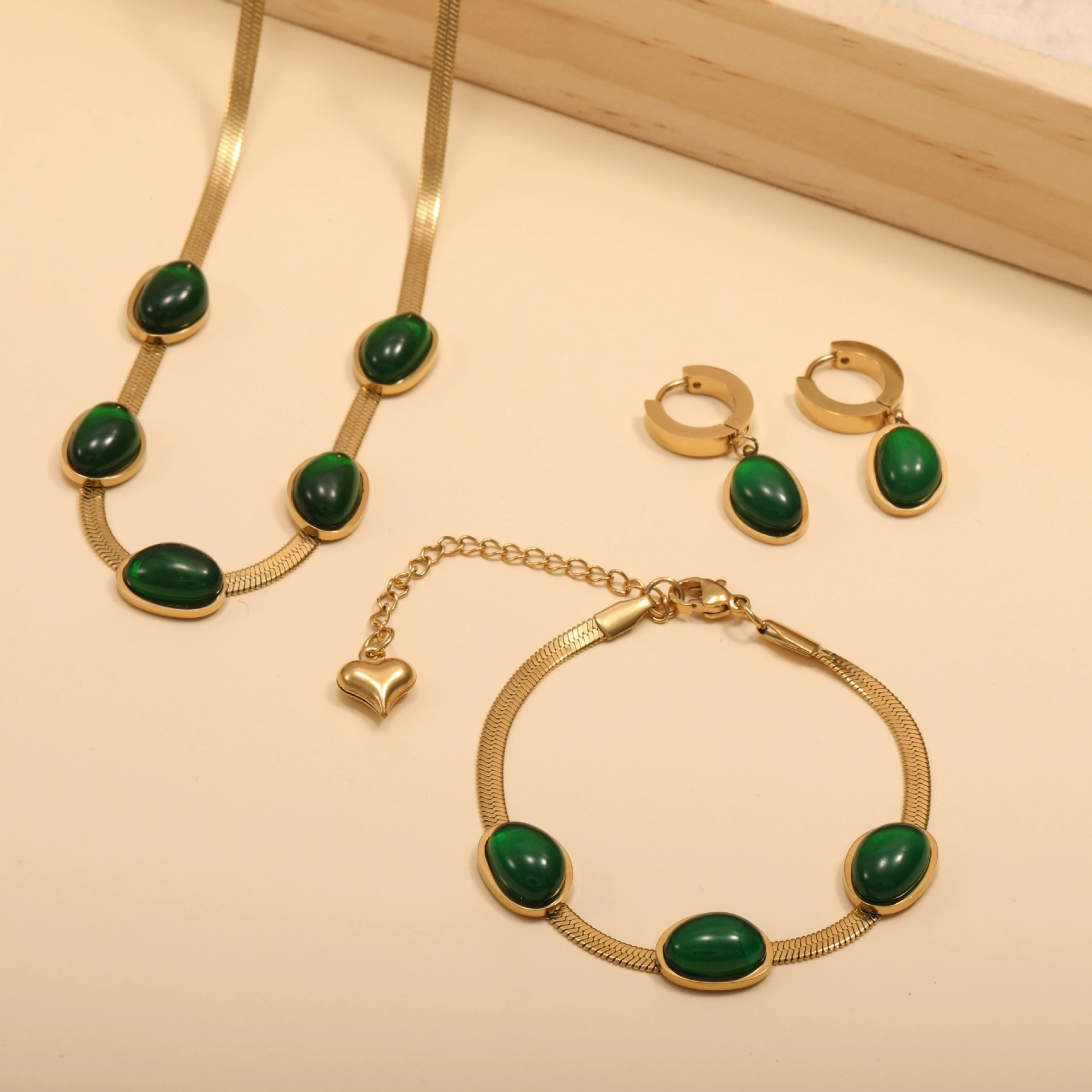 Ретро бус necklace, дизайн лезвие нержавеющая сталь, цепь для ключа сумки, аксессуар, для импорта, стиль легкой роскоши, тренд сезона, яркий запоминающийся стиль