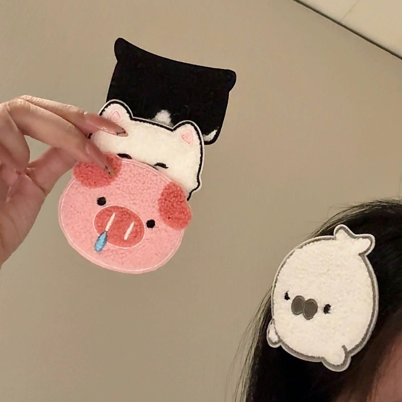 Cute cartoon animal hair stickers for girls, seamless forehead bangs stickers, hair tidying magic tape