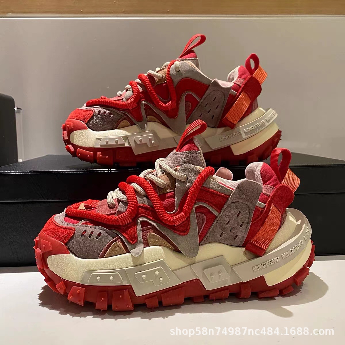 European Goods 2025 New Versatile Color-Blocking Dad Shoes Thick-Soled Height-Increasing Genuine Leather Comfortable Sports Casual Shoes Trendy Men's Shoes