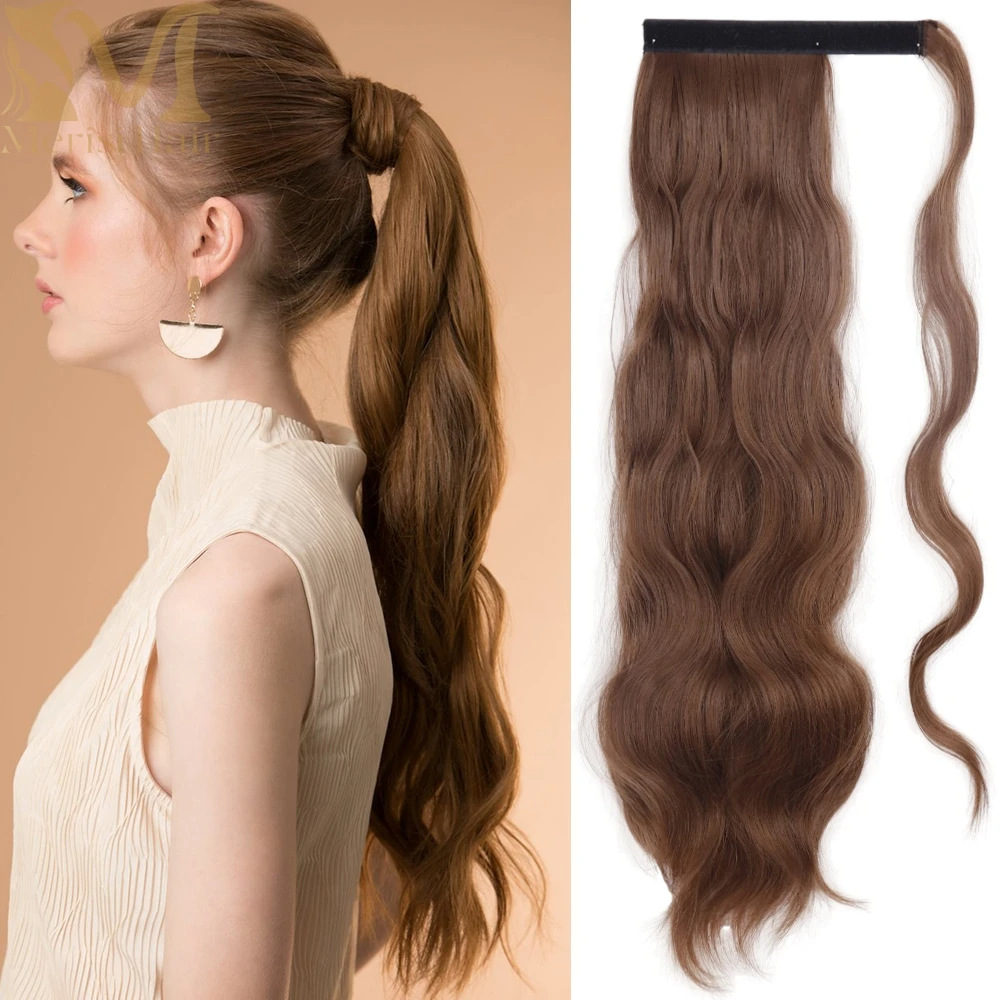 Postiche queue de cheval bouclée synthétique avec scratch_voghion.com