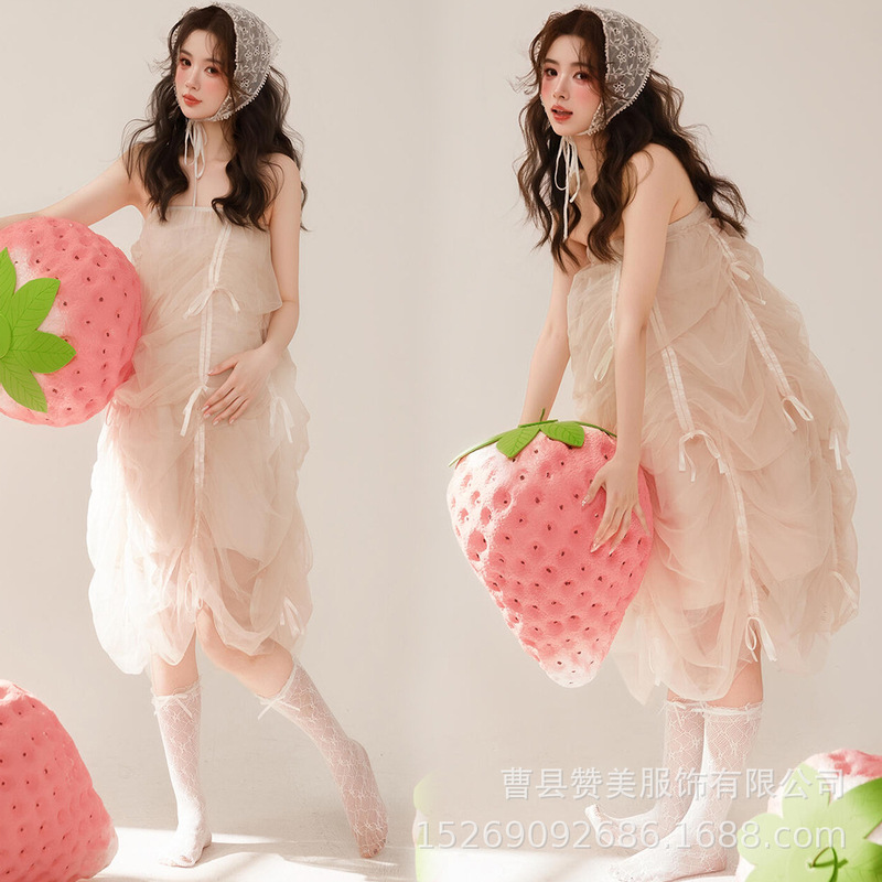 New Style Maternity Photo Shoot Outfits for Photo Studios, Sweet and Cute Style Strapless Dress, Indoor Atmosphere Photoshoot Clothes for Pregnant Women New Style Maternity Photo Shoot Outfits for Photo Studios, Sweet and Cute Style Strapless Dress, Indoor Atmosphere Photoshoot Clothes for Pregnant Women