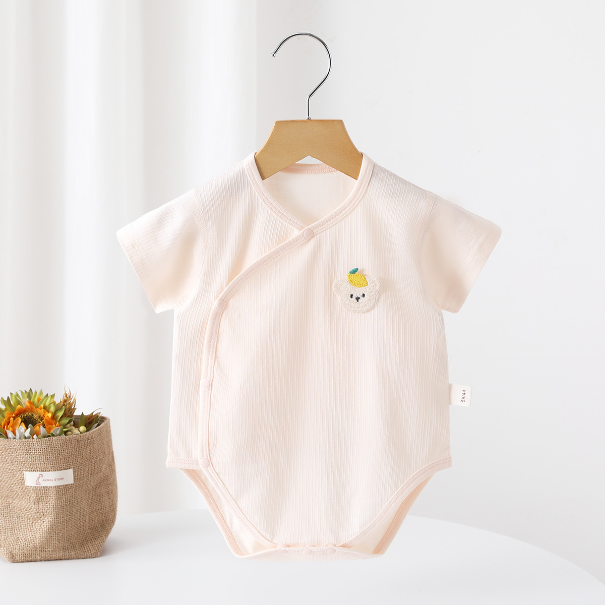 2025 New Bag Fart Clothes Baby Summer Baby Boys and Girls Triangle Ha Clothes Summer Clothes Neonatal Thin