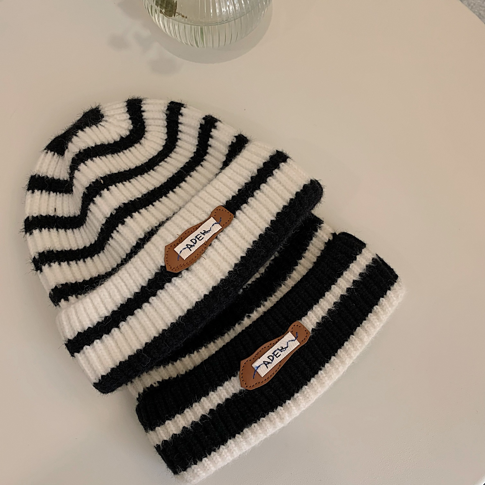 Autumn And Winter Knitted Hat Wild Striped Wool Knitted Hat Warm Wool Knitted Hat display picture 4