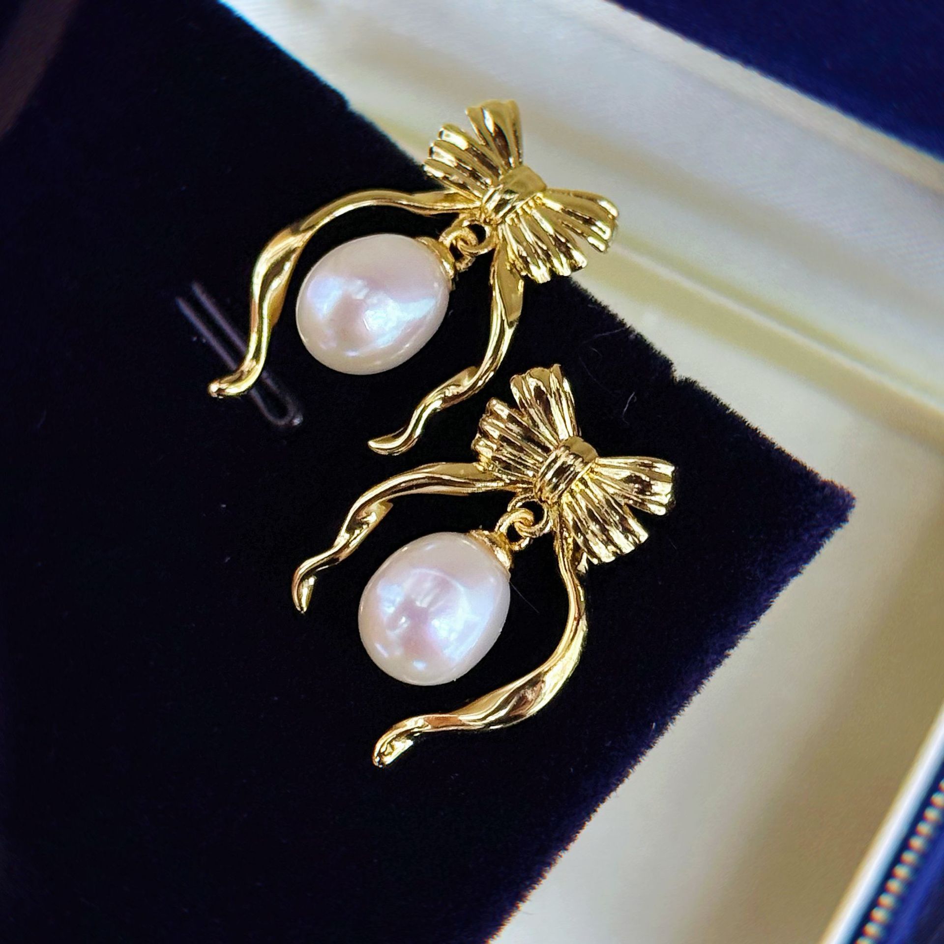 ���ӹ��� ����˿����������ran��ˮ���������С��ʱ������ж���