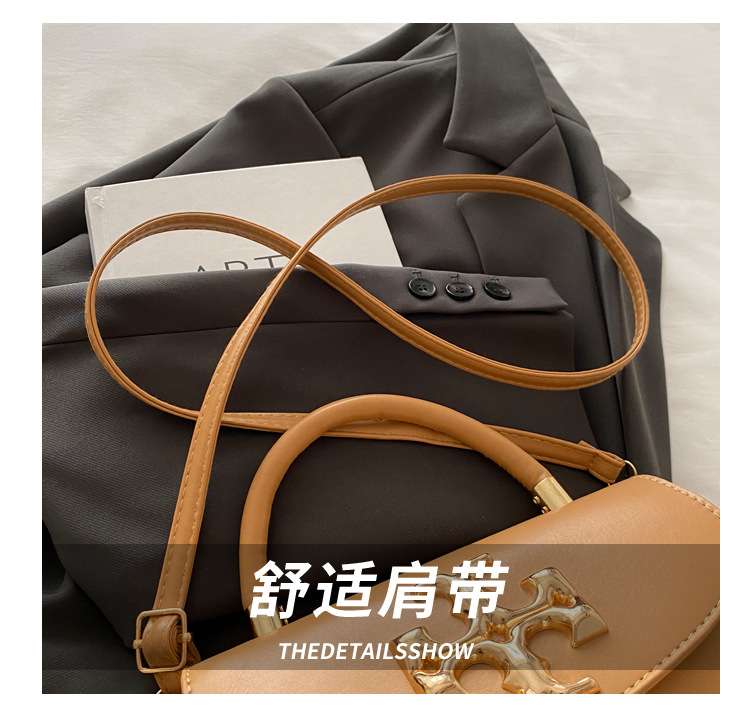 Cross-border retro underarm women's bag, this year's new fashionable single-shoulder bag, trendy and textured crossbody bag, casual tofu square bag Item Picture