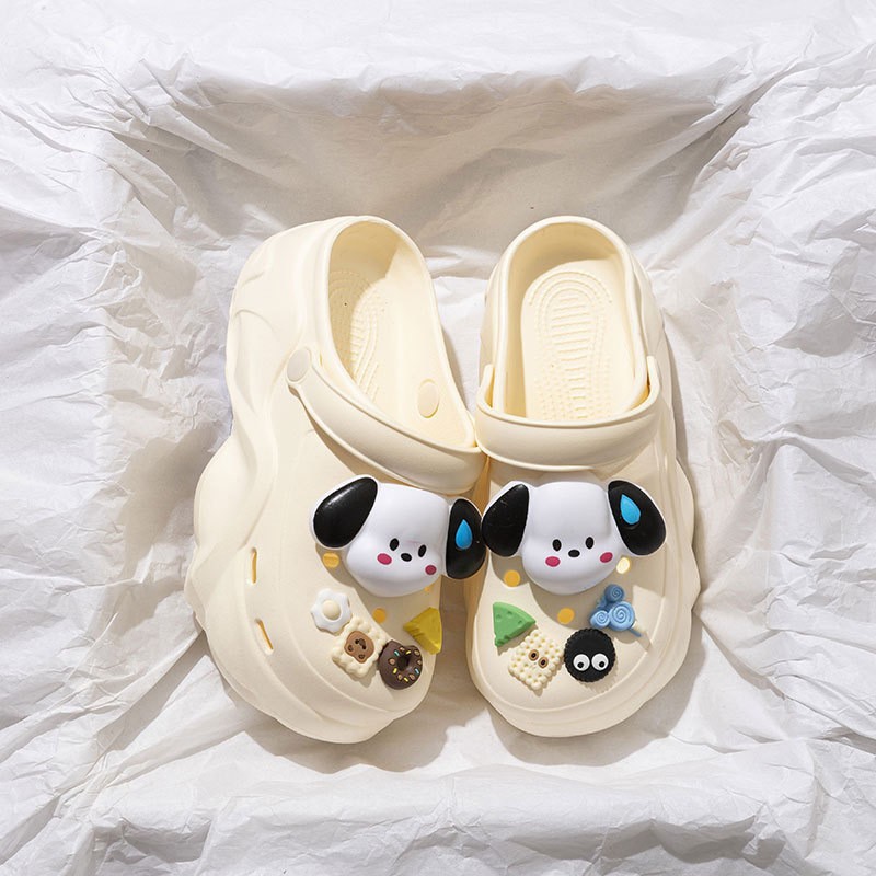 흰색 땀 흘리는 강아지