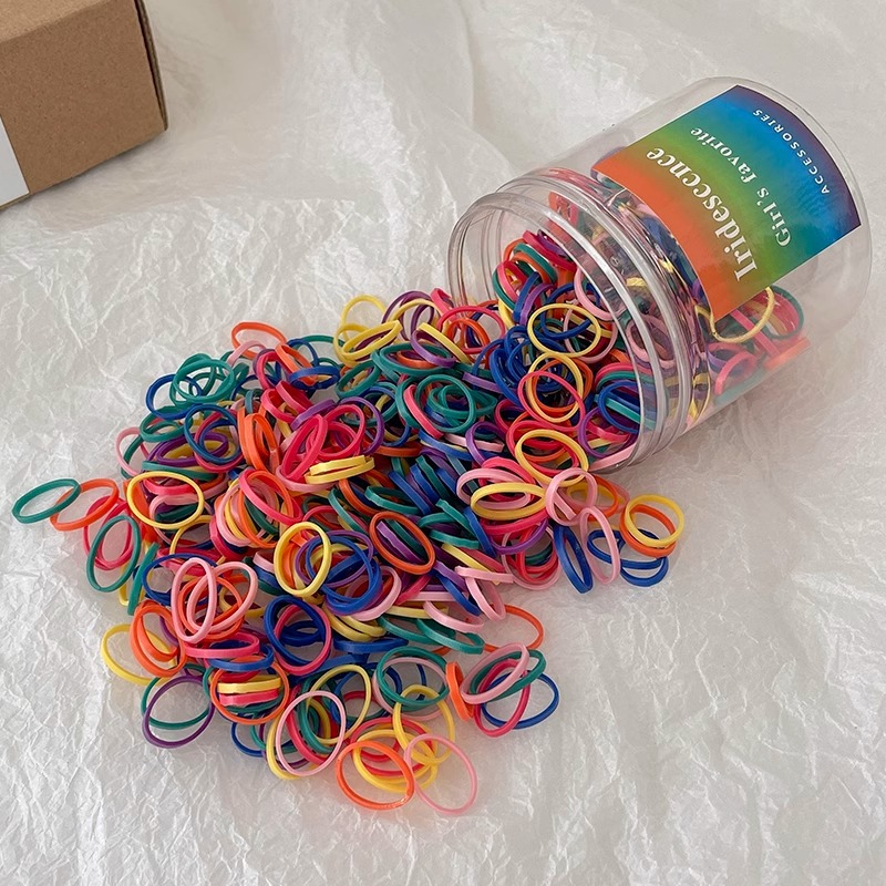 Cuerda para la cabeza con lazo para el cabello con cola de caballo para niños pequeños 2025 nueva banda de goma desechable para bebés cuerda para el cabello con funda de cuero pequeña duradera