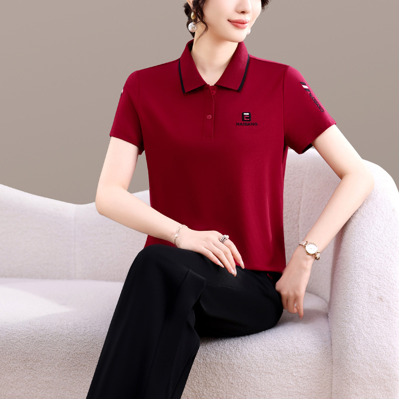 2026 Summer New Fashion Mom-Style Lapel Short-Sleeve Sports Suit for Women, Stylish Embroidered Casual Two-Piece Set 2026 Summer New Fashion Mom-Style Lapel Short-Sleeve Sports Suit for Women, Stylish Embroidered Casual Two-Piece Set