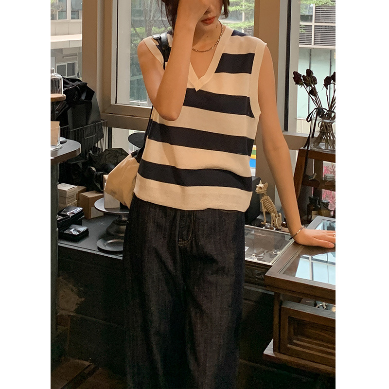 木兰夏季新款马甲女V领韩版撞色条纹上衣气质时尚无袖针织衫28706|ms