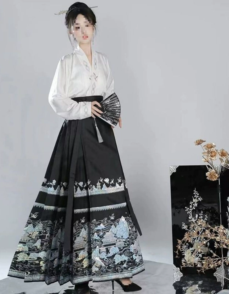 Han Jinji [Sea Fairy Mountain] Оригинальный комплект юбки Mamian в китайском стиле с перламутром и рукавами-самолетами для женщин в стиле династии Мин для ежедневных поездок на работу.