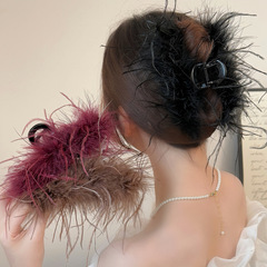 ヘアボリュームを増やす大きな羽根グリッパー、高級感のある新しい後頭部ヘアピン、ヘアアクセサリー、女性用オーストリッチフェザーシャーククリップ