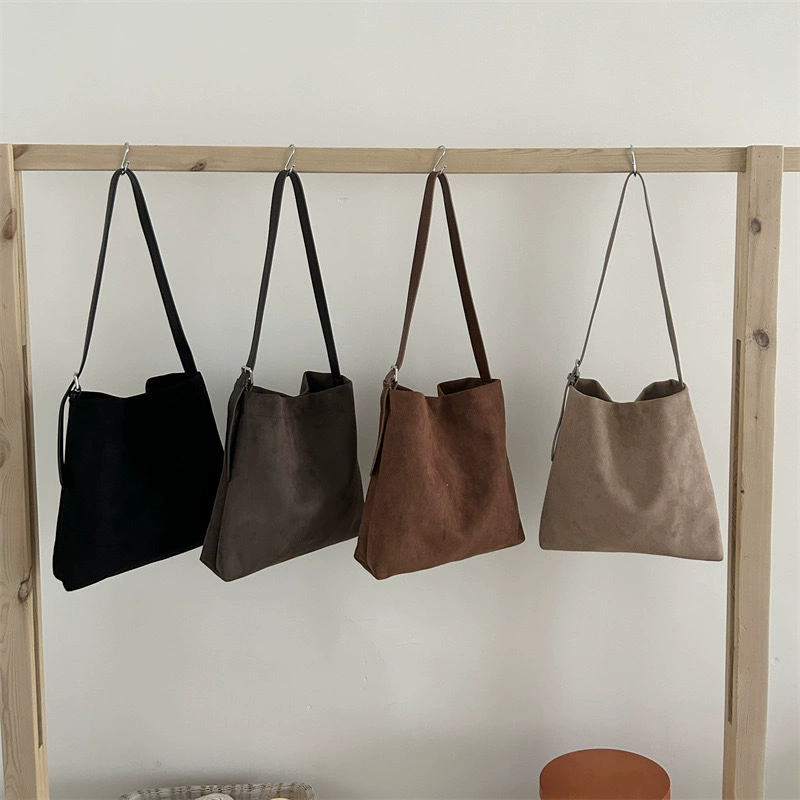 Brand demi-season matte capacious one-shoulder bag, South Korea