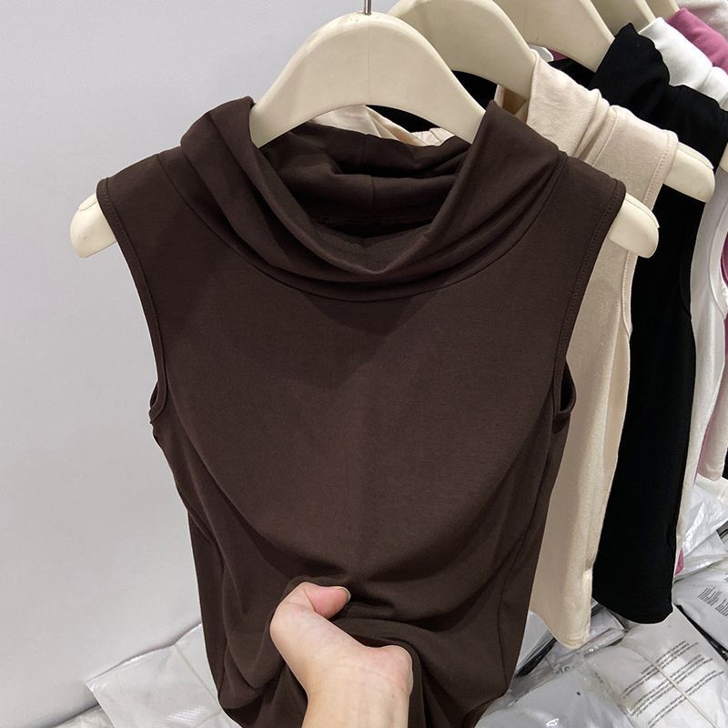 진한 커피색