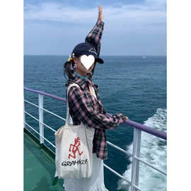 早春2026新款长袖开衫外套女韩版宽松小众设计感黑粉色格子衬衫潮