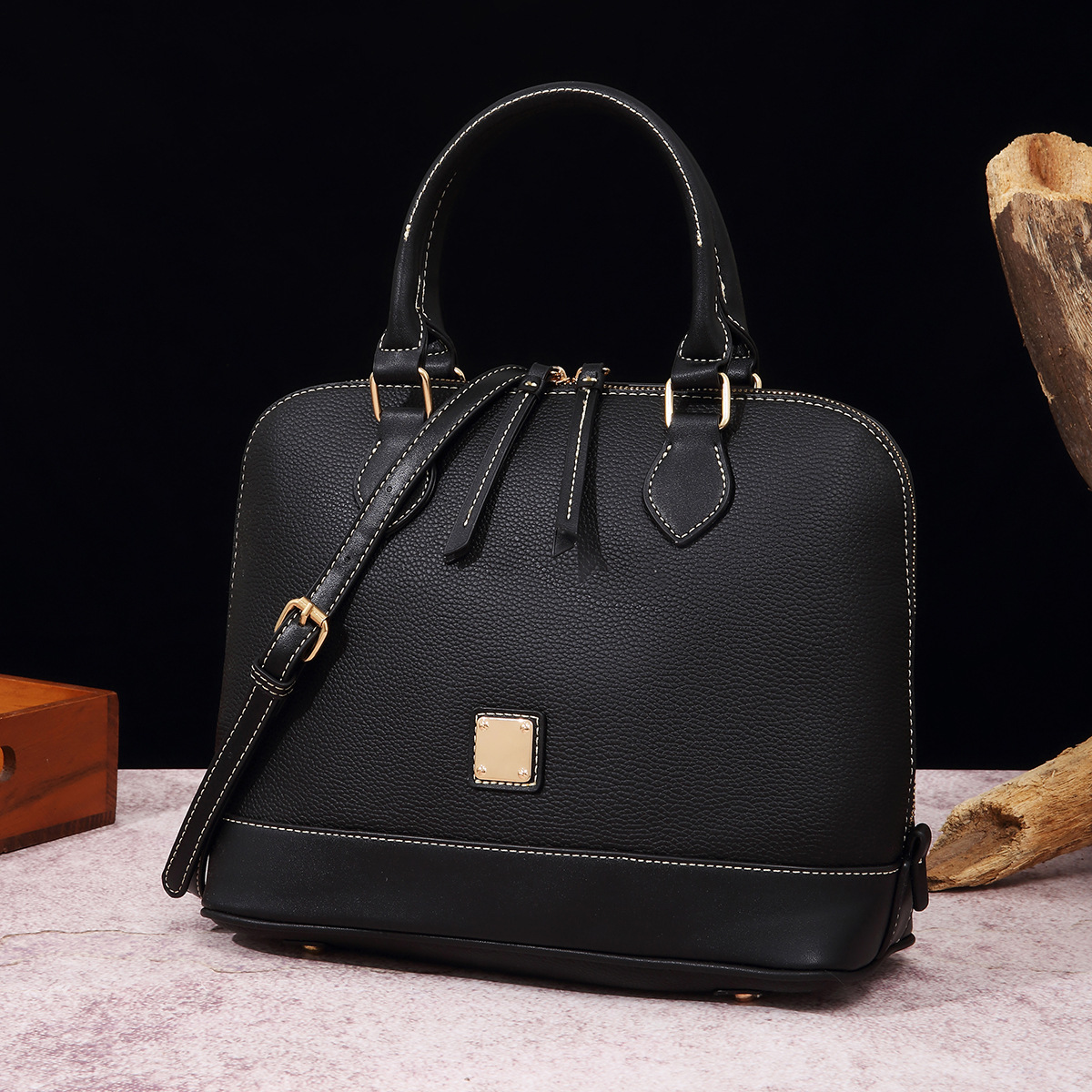 Borse a tracolla per donna. 2023 Borsa a tracolla portatile con motivo a grana di litchi retrò europea e americana di nuova moda più colori disponibili_voghion.com