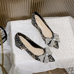 2023年新款高跟鞋女百搭法式少女粗跟尖頭水鑽滿鑽仙女風粗跟單鞋