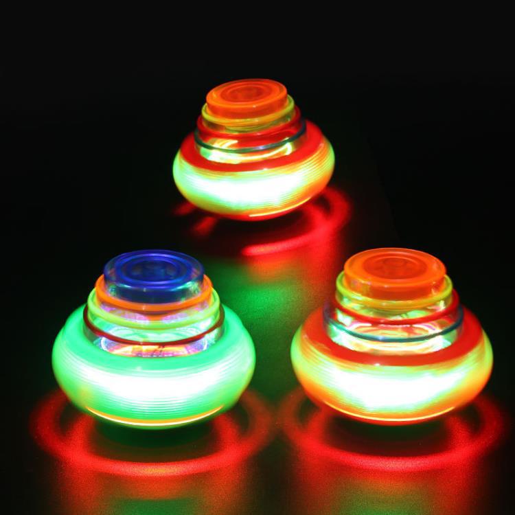 UFO Top Multicolor Cartoon Top Music Rotation Outdoor Lighting Children Flash Toy Night Market Stall Wholesale