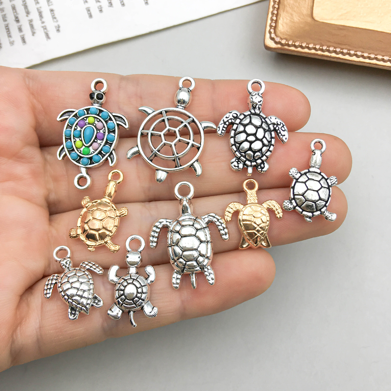 2g Weight Pendant Jewelry Making Type DIY Jewelry Accessories Classification 15 Models Per Model 1, 15/Bag Quantity Zinc alloy Material Printing Pattern Plating Design Hip-Hop, Retro Style 15 Models Per Model 1, 15/Bag Zinc Alloy Printing Pendant 6