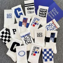 Men's Long Socks, Ins Trendy, Versatile Mid-Calf Student Sports Basketball Socks, Autumn/Winter Men's Odor-Preventive Long Socks