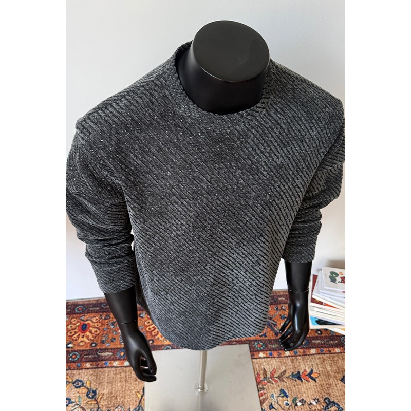 Textured men's long-sleeve T-shirt, spring and autumn trendy, stylish and cool, 2026 vintage loose fit, large size casual top, base shirt Textured men's long-sleeve T-shirt, spring and autumn trendy, stylish and cool, 2026 vintage loose fit, large size casual top, base shirt